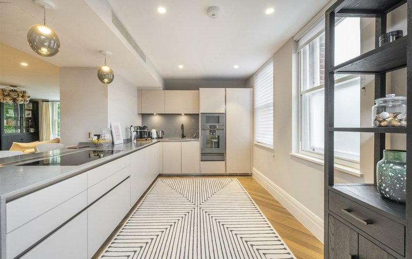 Flat to rent in Nutley Terrace, Hampstead