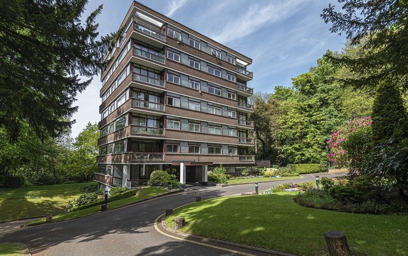 Property to rent in Oak Hill Park, Hampstead