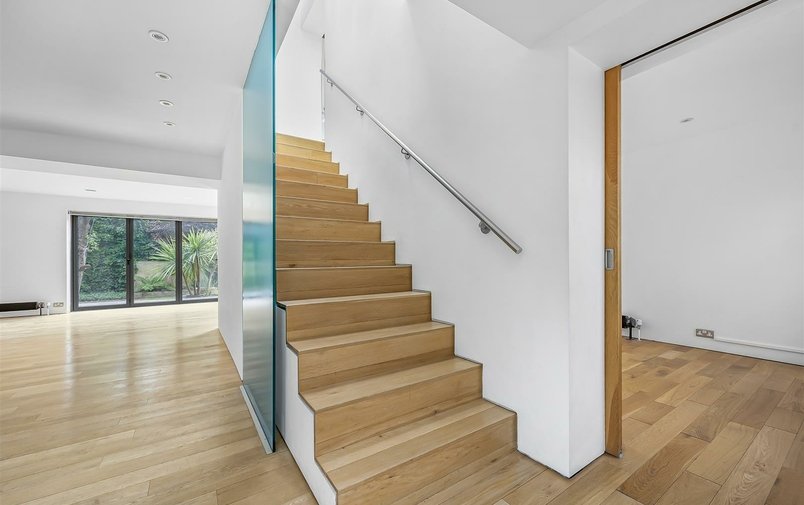 House to rent in Ornan Road, London