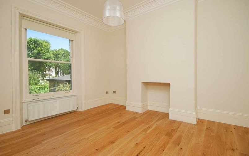 House to rent in Parliament Hill, Hampstead