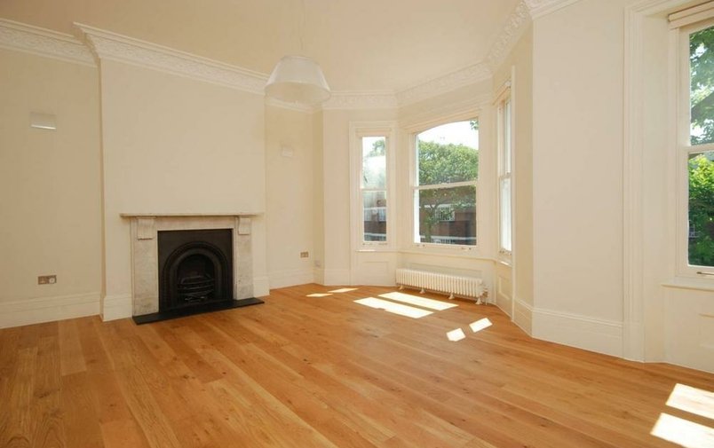 House to rent in Parliament Hill, Hampstead