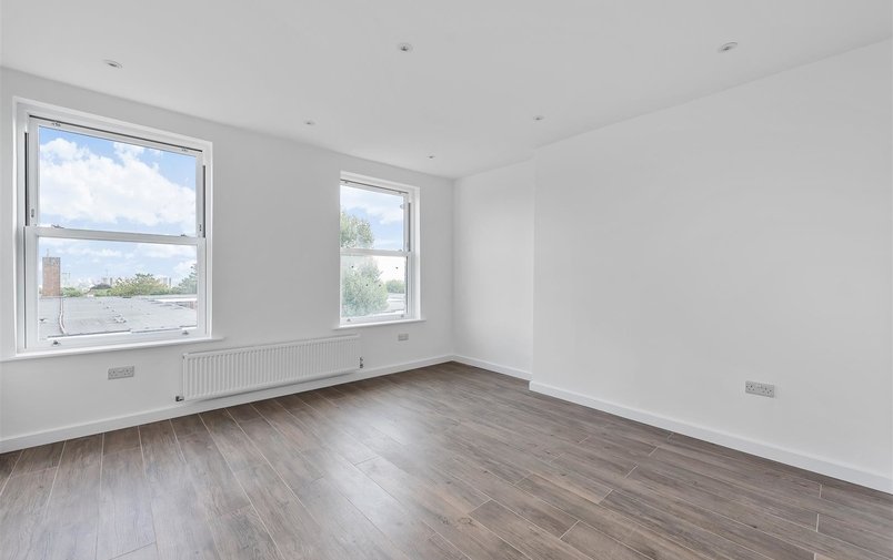 Property to rent in Prince Arthur Road, Hampstead