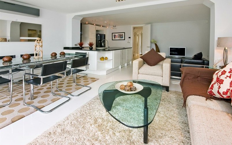 House to rent in St Johns Wood Park, St Johns Wood