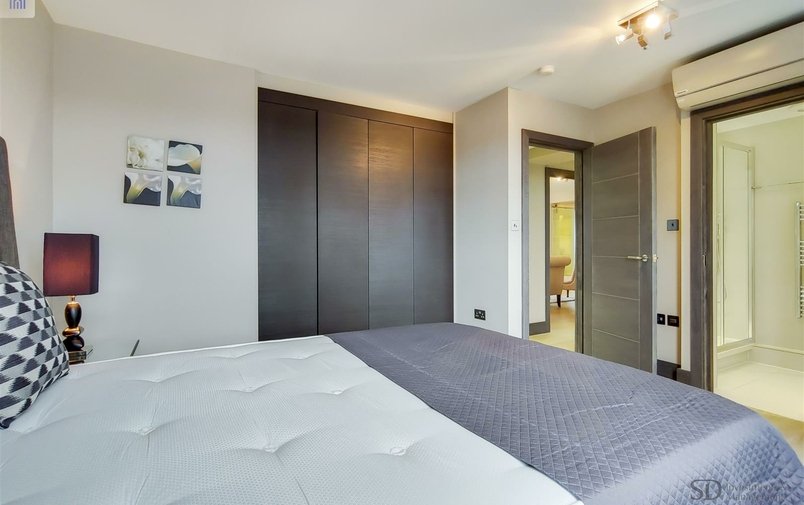 Flat to rent in St Johns Wood Park, St Johns Wood