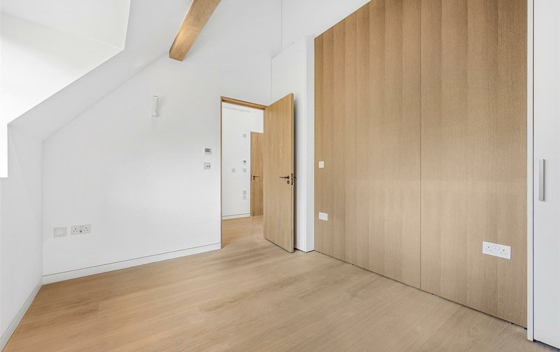 Property to rent in Temple Fortune Lane, London