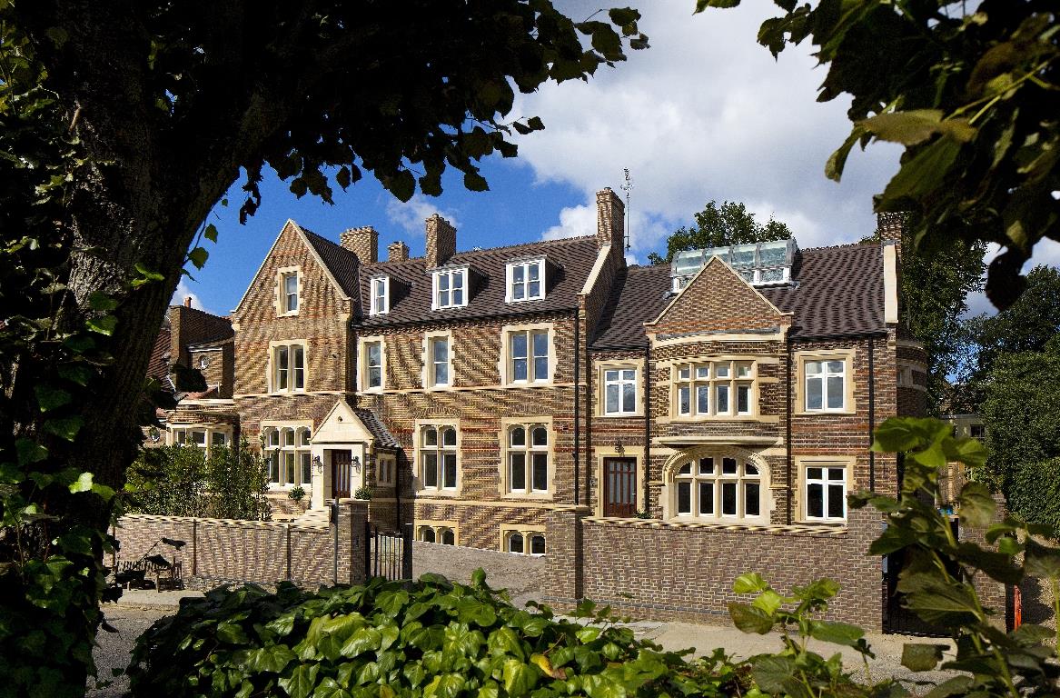 Hampstead Estate Agents TK International