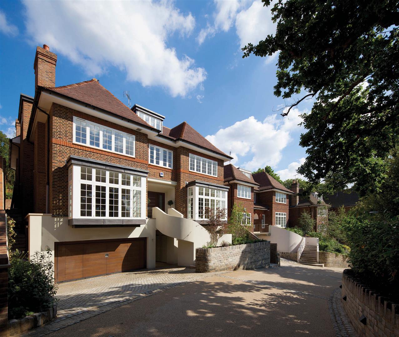 Hampstead Estate Agents TK International